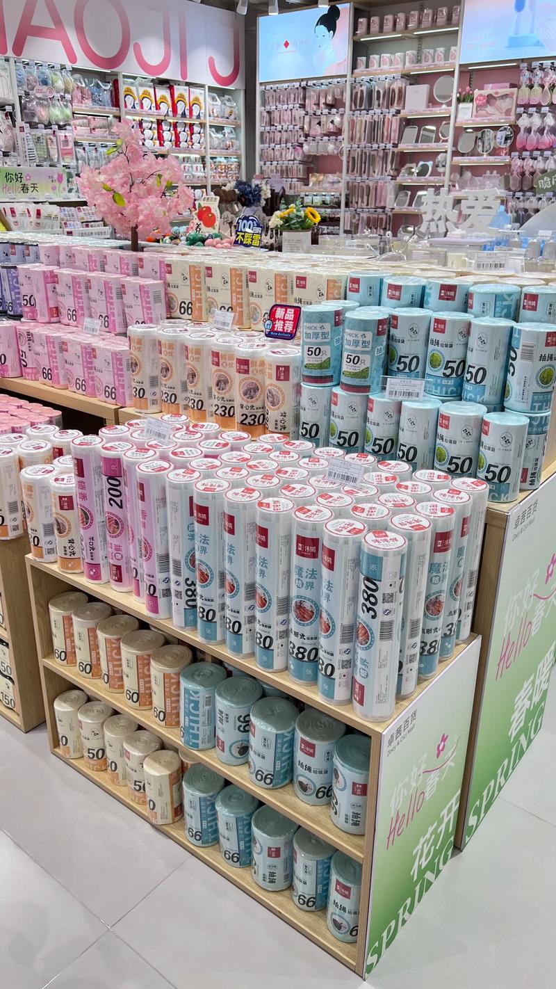 太原万柏林区百货超市：城市脉搏中的生活图景